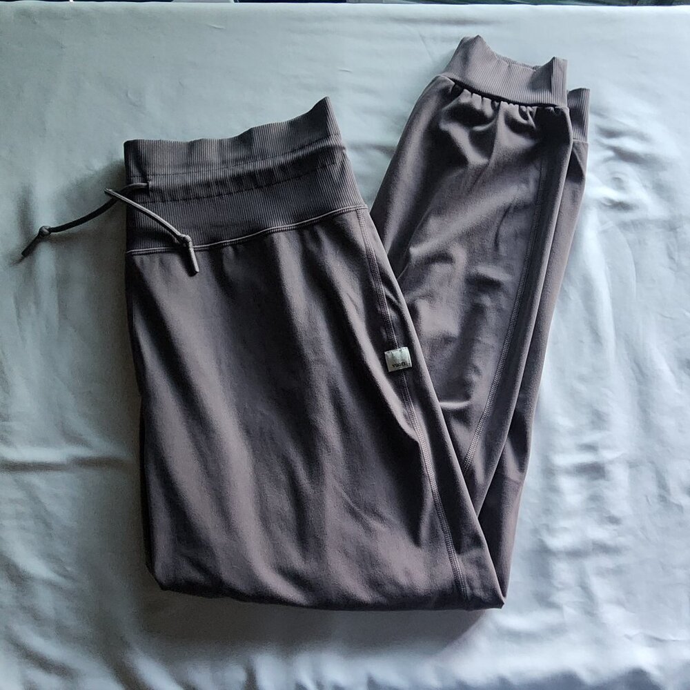 Vuori Daily Jogger, Size XL